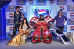 Ranbir Kapoor, Jacqueline Fernandez, Sanjay Dutt at the Launch of Pepsi Game in Taj Land_s End, Mumbai on 25th March 2010 (17).JPG